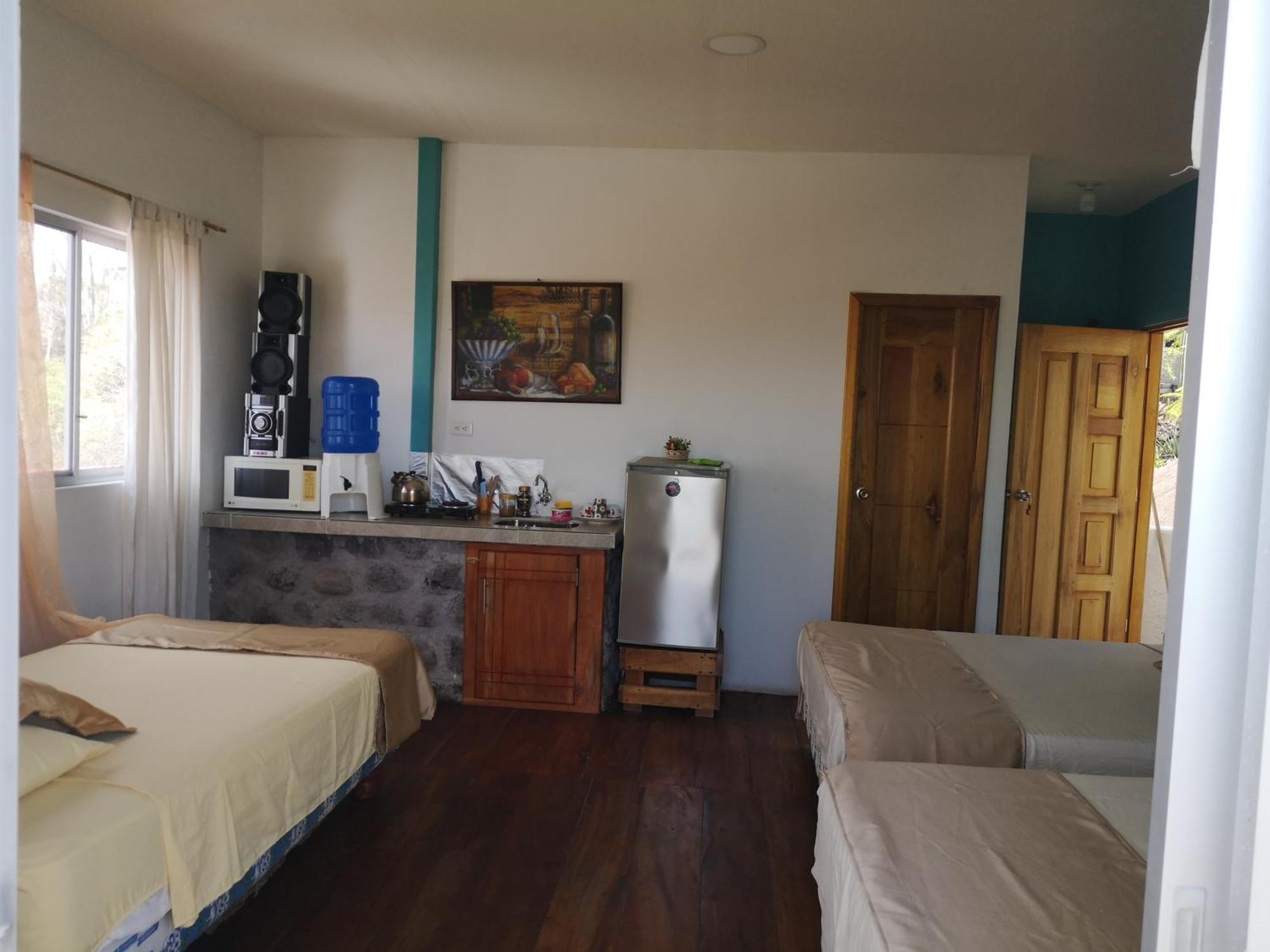 Hostal Cabanas Don Jorge Puerto Baquerizo Moreno Exteriér fotografie